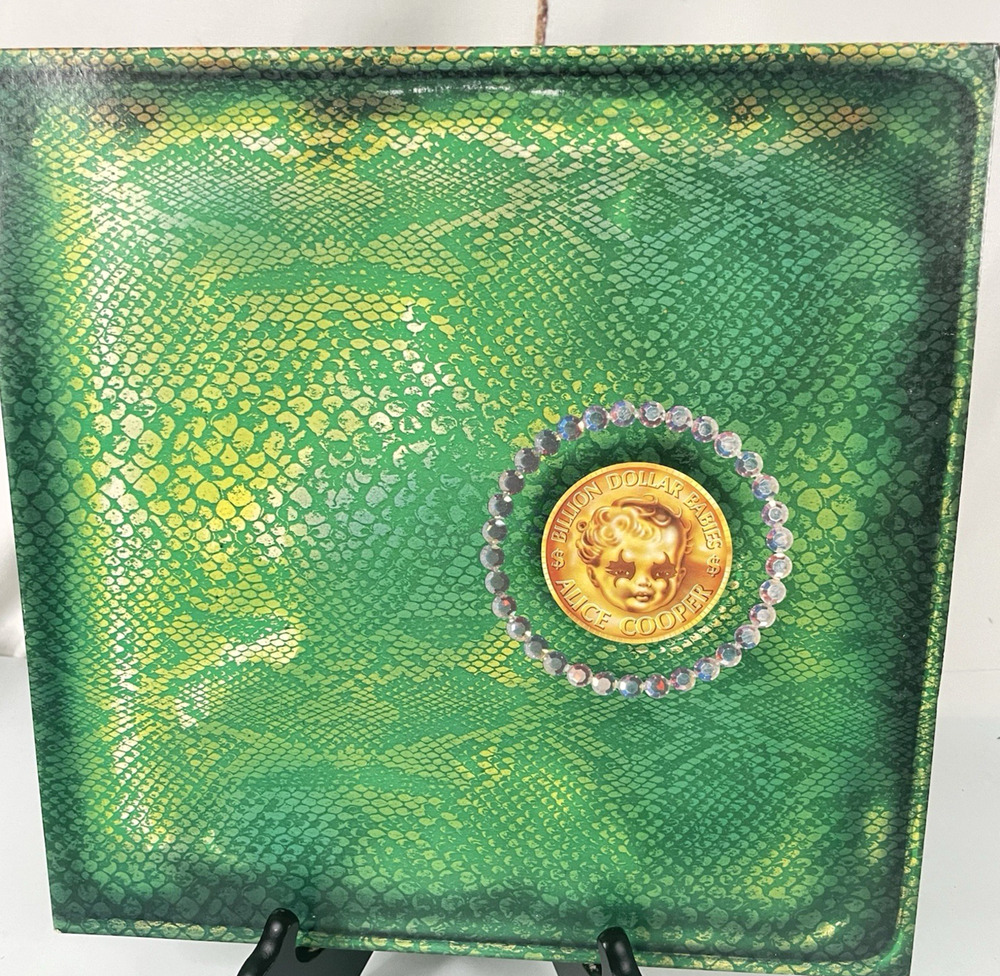 Alice Cooper Billion Dollar Babies Vinyl Record LP Warner Bros BS 2685 Gatefold